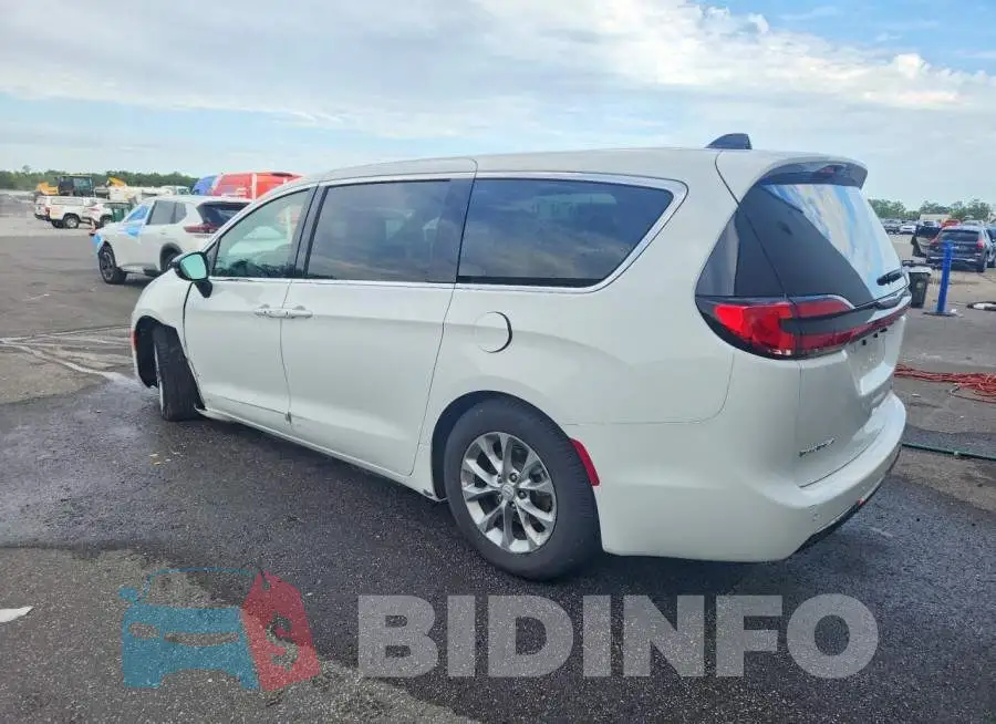 2C4RC1GG9TR263072 Photo# 2