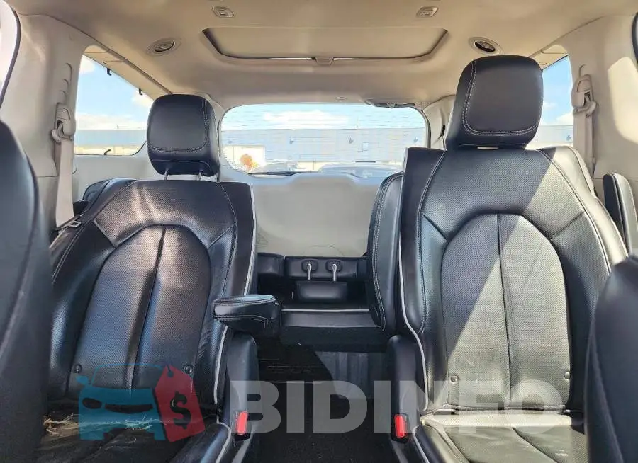 2C4RC1S77MR510856 Photo# 10