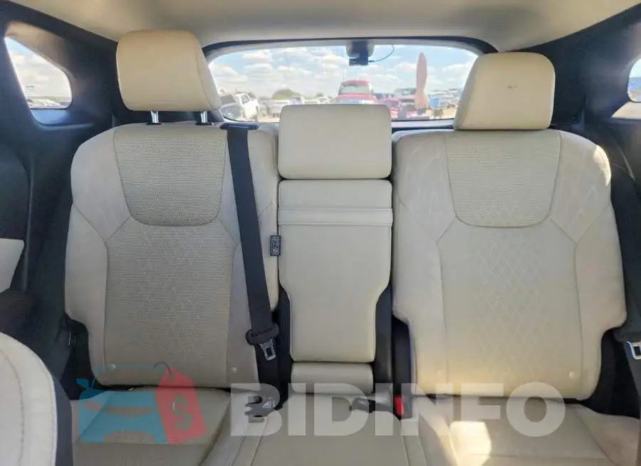 2T2BAMCA9PC018185 Photo# 10