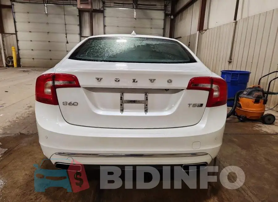 LYV402TK3JB185806 Photo# 6