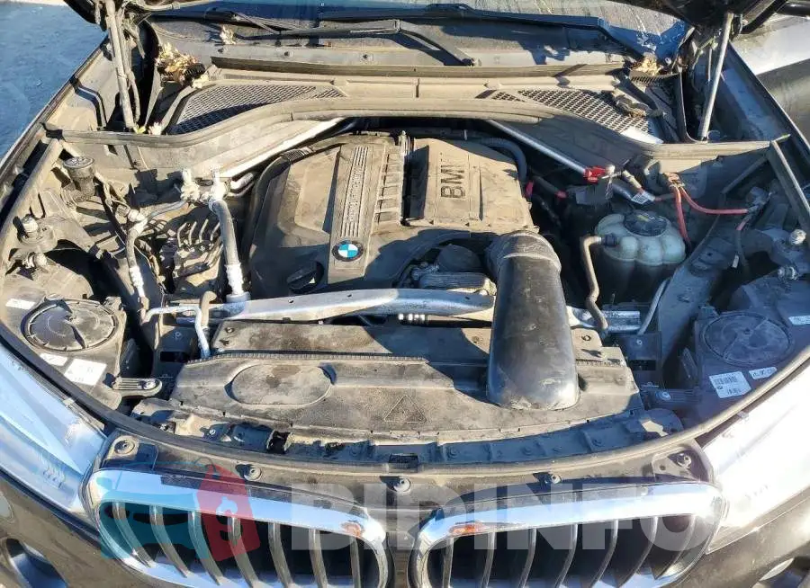 5UXKU2C57J0Z62487 Photo# 12