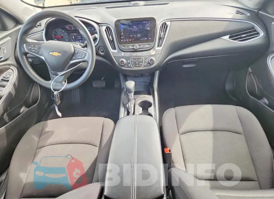 1G1ZD5ST3SF122716 Photo# 8