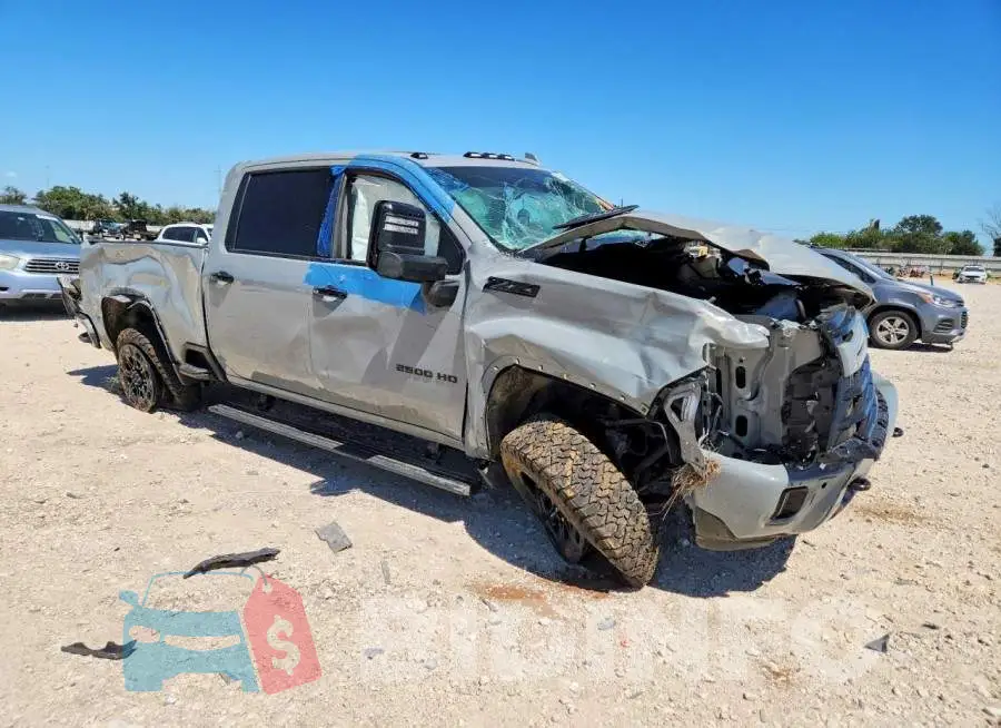 2GC4YPE70R1249117 Photo# 4