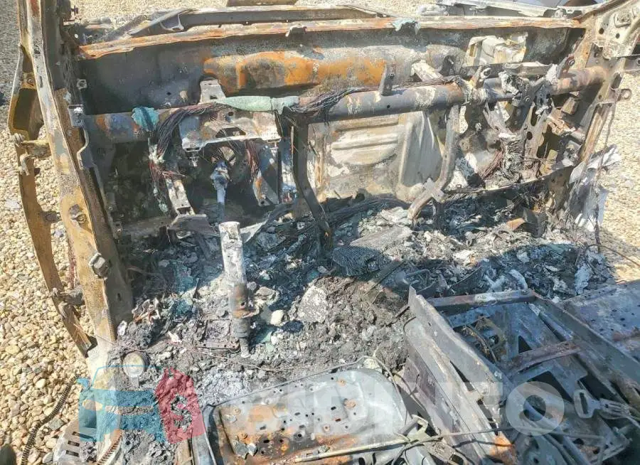 3GCUDCED5RG163318 Photo# 8