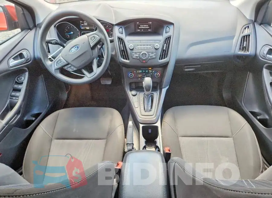 1FADP3FE3JL256821 Photo# 8