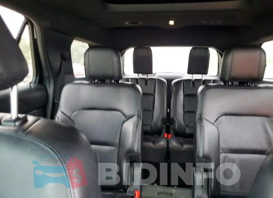 1FM5K8D87JGC41296 Photo# 10