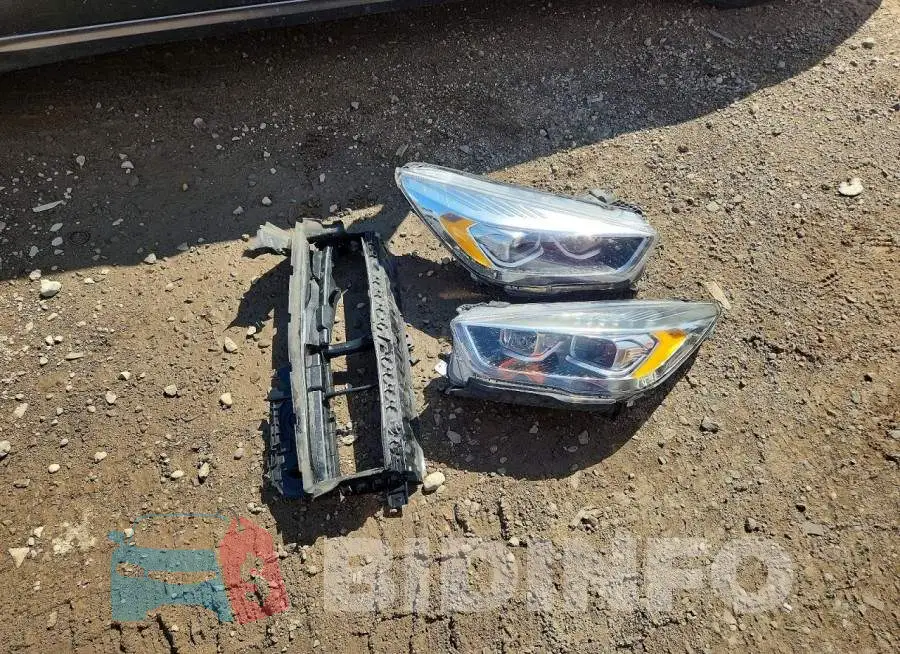 1FMCU9J92KUA24228 Photo# 13