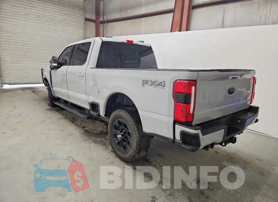 1FT8W2BN4TEE72165 Photo# 2