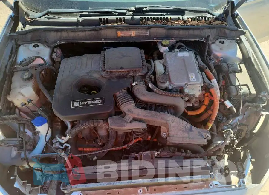 3FA6P0LU1JR250083 Photo# 11