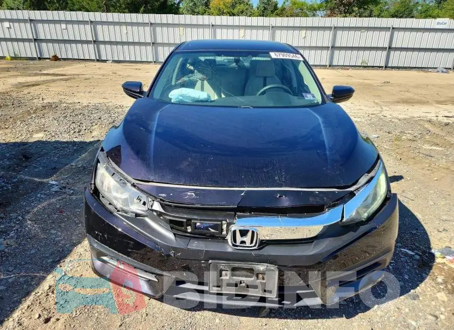 19XFC2F53JE208009 Photo# 5