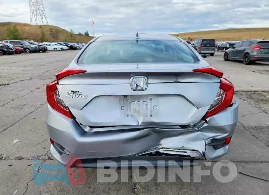 19XFC2F71HE010170 Photo# 6