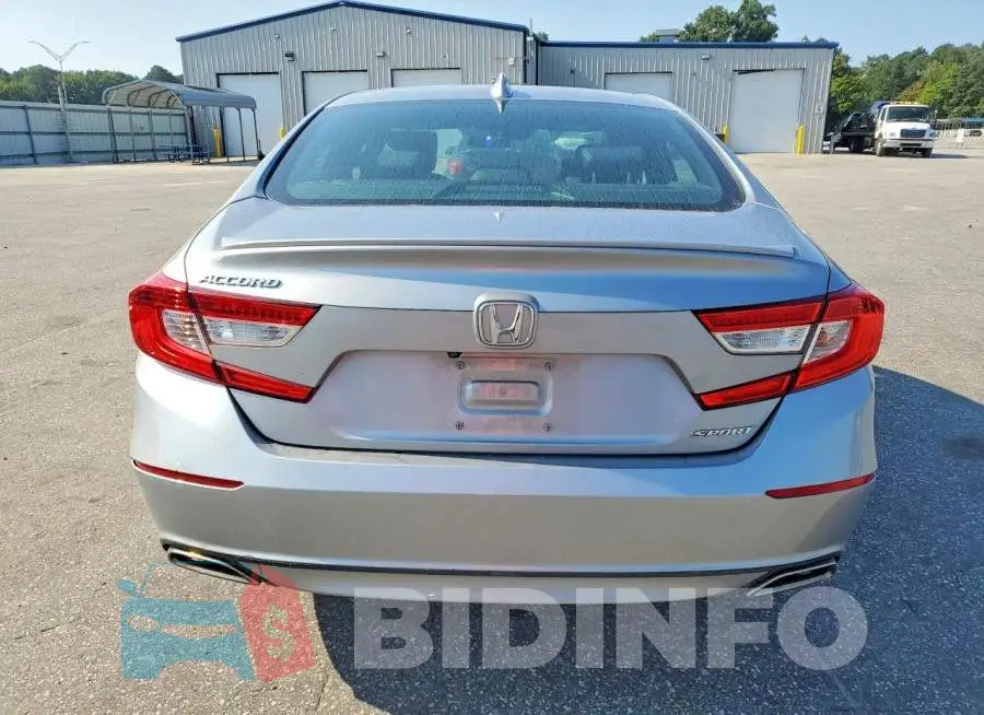 1HGCV1F37KA092843 Photo# 6
