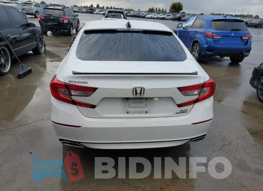 1HGCV2F37MA014264 Photo# 6