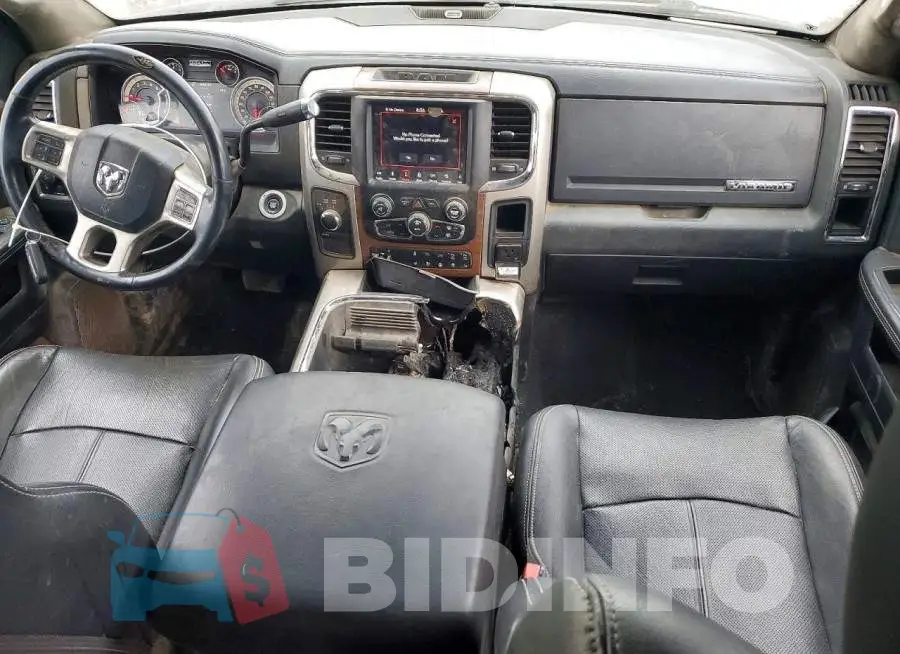 3C63RRML7JG132415 Photo# 8