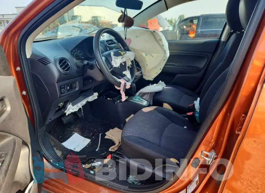 ML32A3HJ9HH007579 Photo# 7
