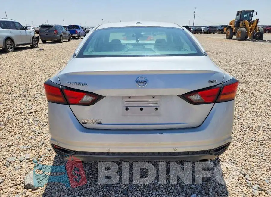 1N4BL4CV6MN374982 Photo# 6