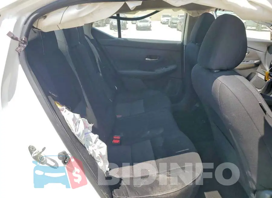 3N1AB8CV5NY220142 Photo# 10