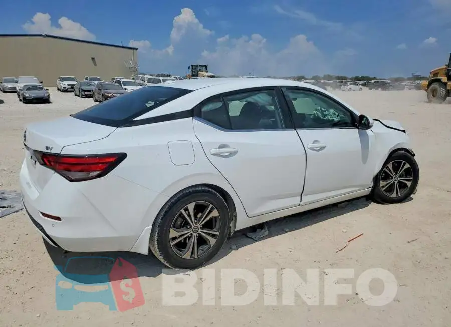 3N1AB8CV5NY220142 Photo# 3