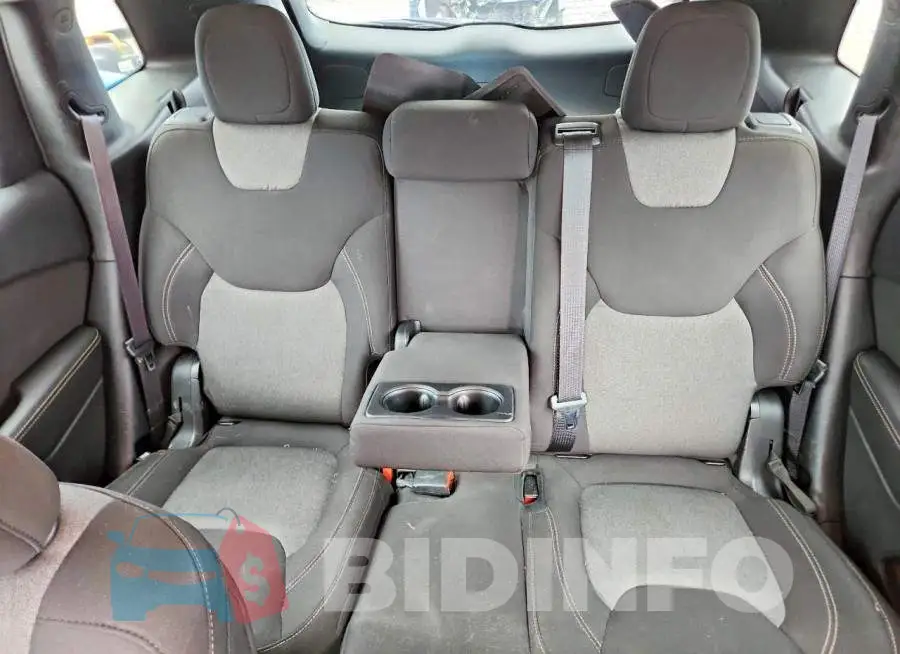 1C4PJLAB7HD235819 Photo# 10