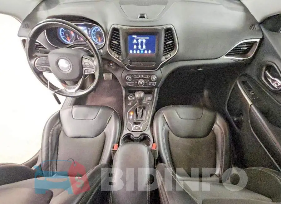 1C4PJMLB9KD194801 Photo# 8