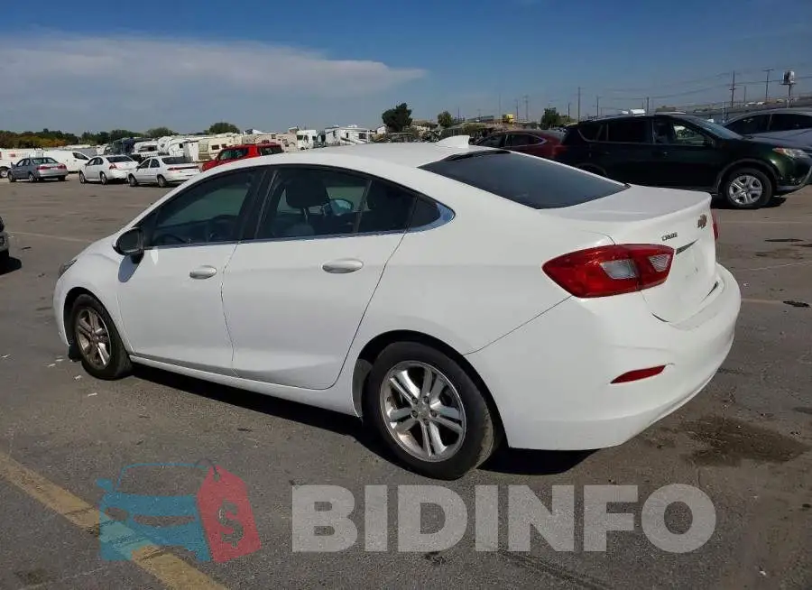 1G1BE5SM6J7145164 Photo# 2