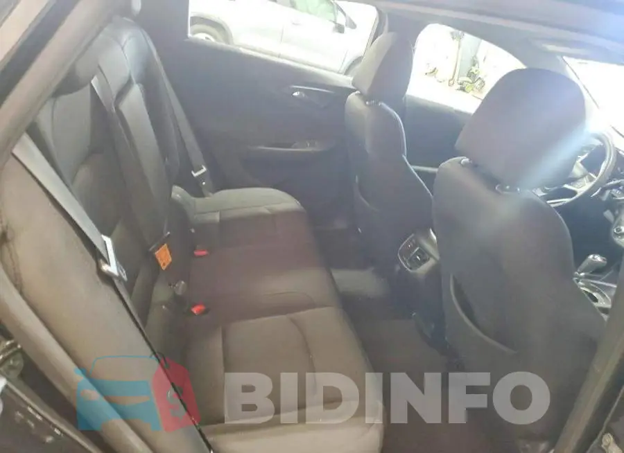 1G1ZD5ST3LF025937 Photo# 10