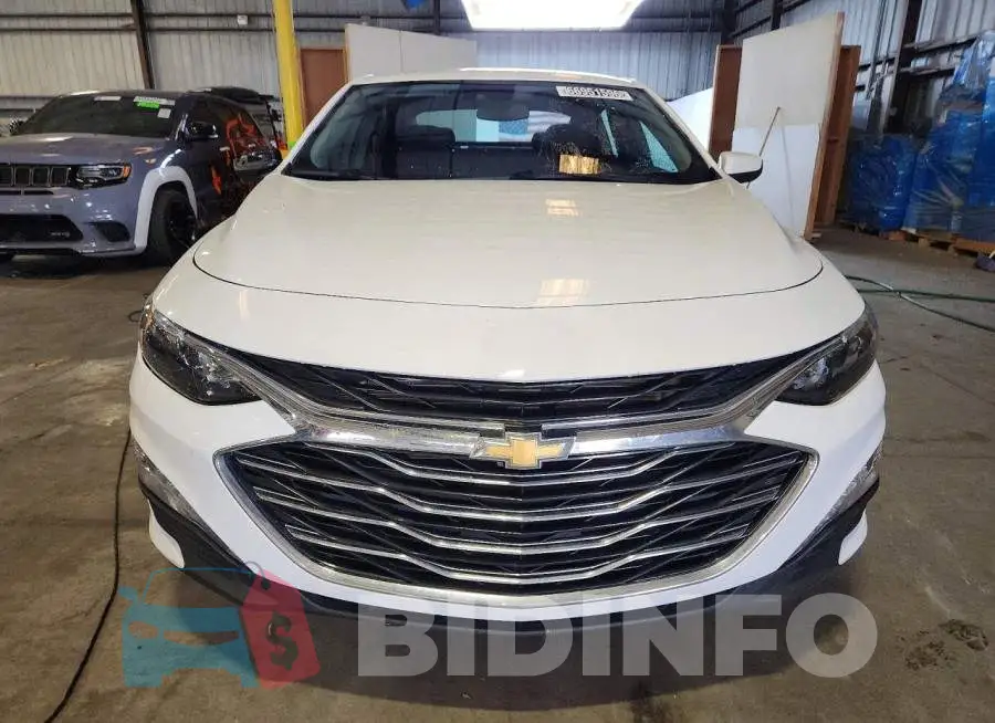 1G1ZD5ST4SF125236 Photo# 5