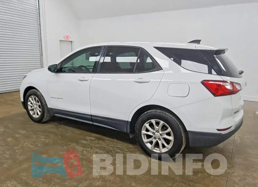 2GNAXHEVXJ6271134 Photo# 2