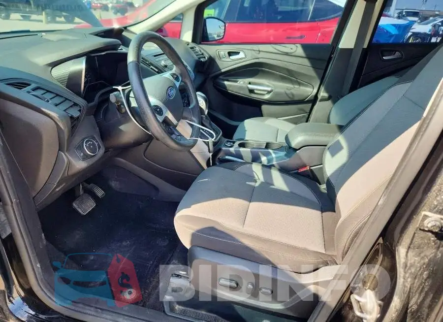 1FADP5EU1HL111114 Photo# 7
