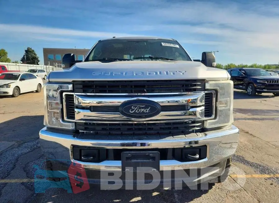 1FT7W2BT6HED52658 Photo# 5