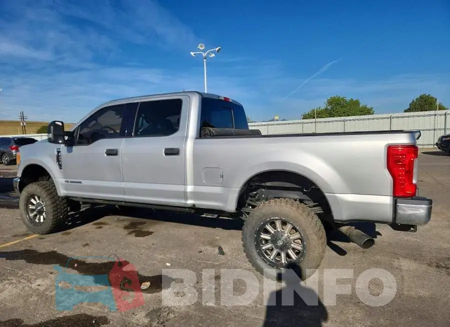 1FT7W2BT6HED52658 Photo# 2