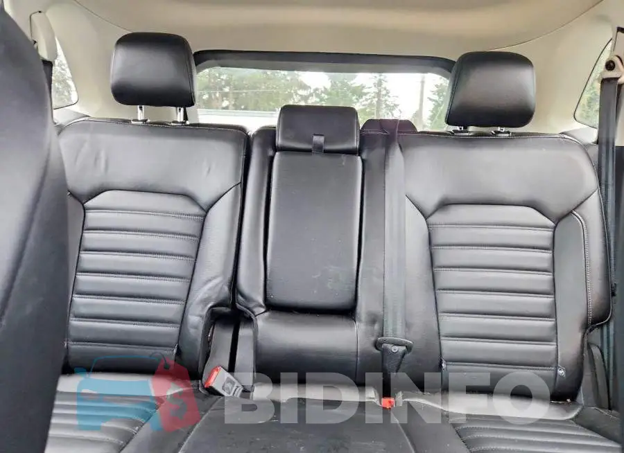 2FMPK3J90HBC27122 Photo# 10
