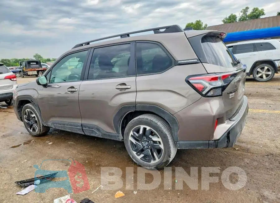 JF2SLSED9SH435113 Photo# 2