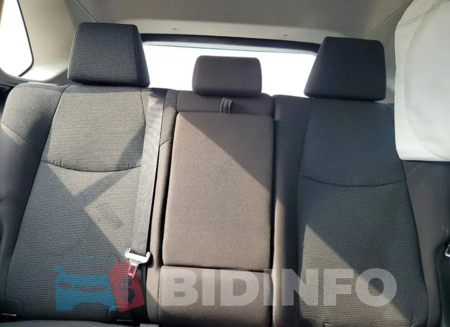 2T3F1RFV9NW289946 Photo# 10