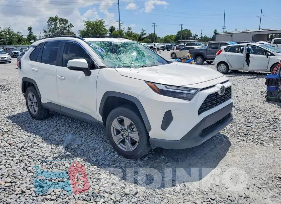 2T3P1RFV1NC294242 Photo# 4