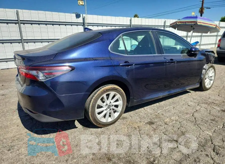 4T1C11AKXNU663622 Photo# 3