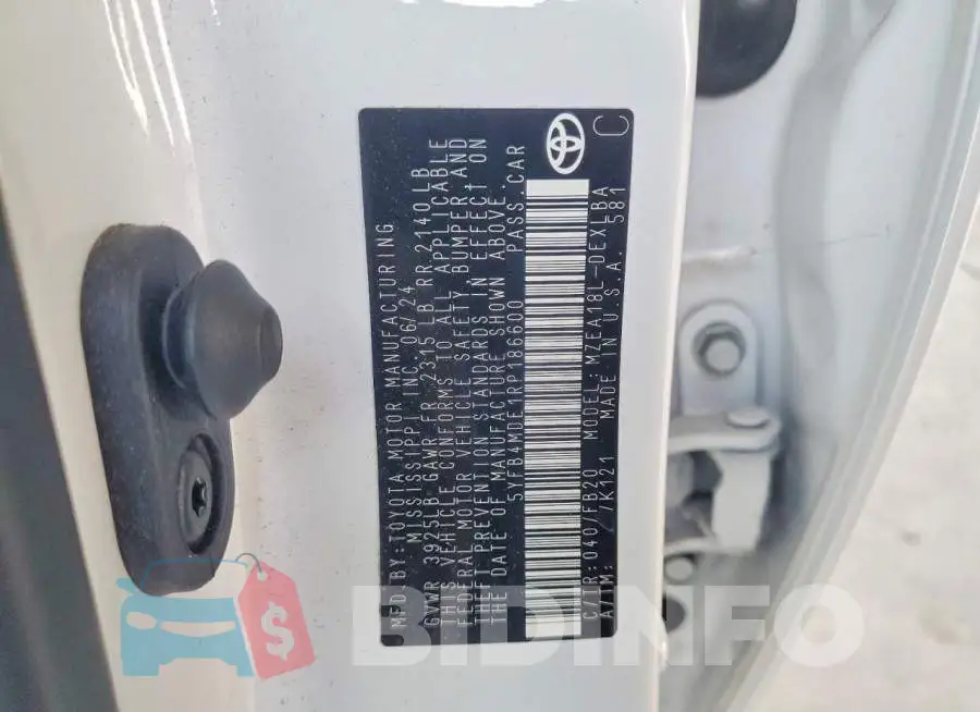 5YFB4MDE1RP186600 Photo# 12