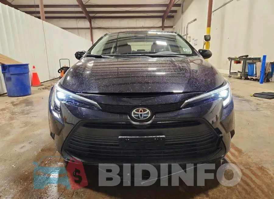 JTDBDMHE2T3036876 Photo# 5