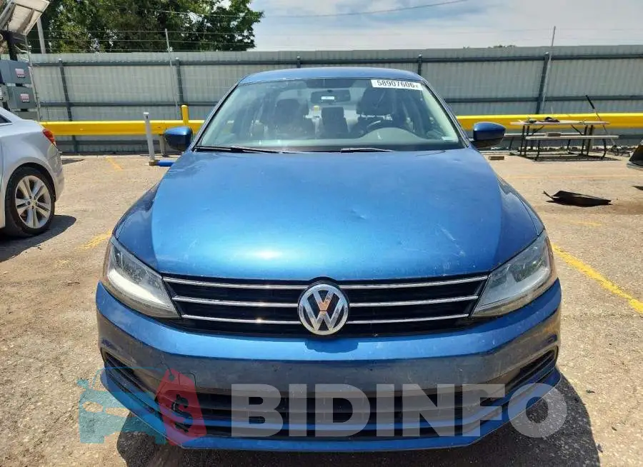 3VW167AJ8HM274958 Photo# 5