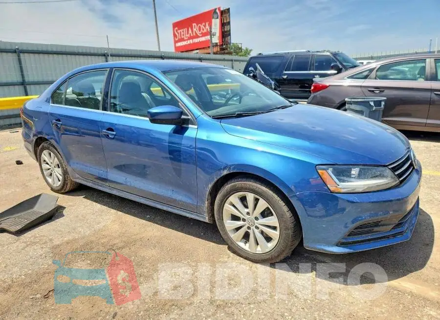 3VW167AJ8HM274958 Photo# 4