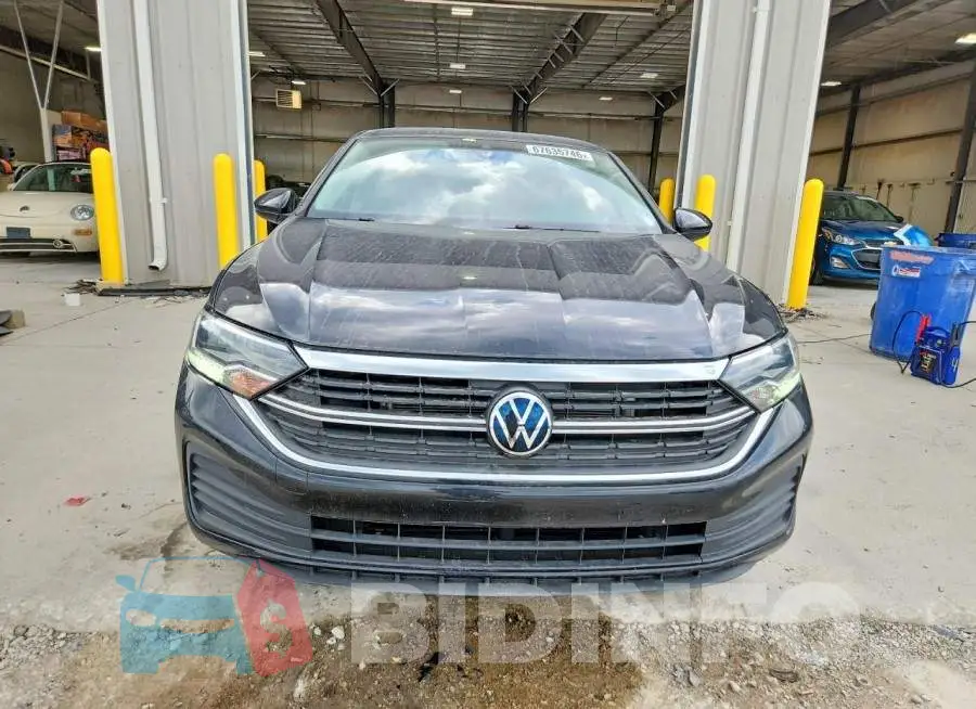 3VW5M7BU4RM071485 Photo# 5