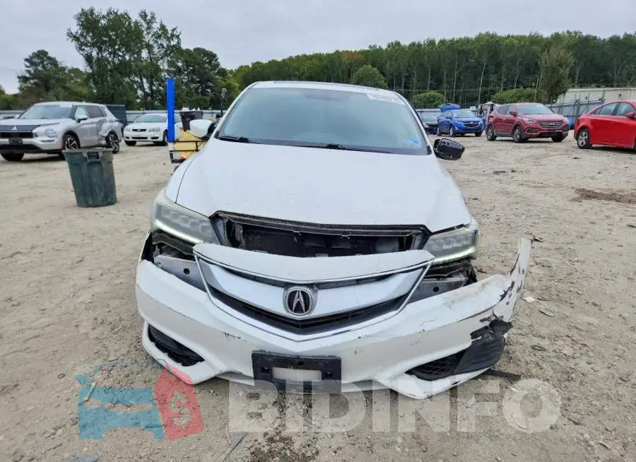 19UDE2F73HA001573 Photo# 5