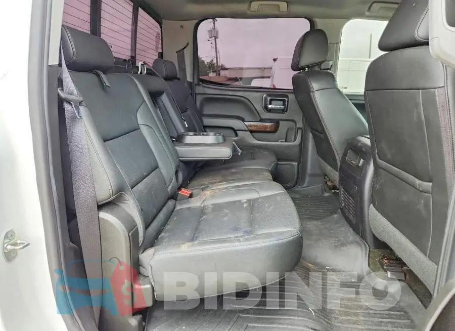 3GTU2NER8JG416455 Photo# 10