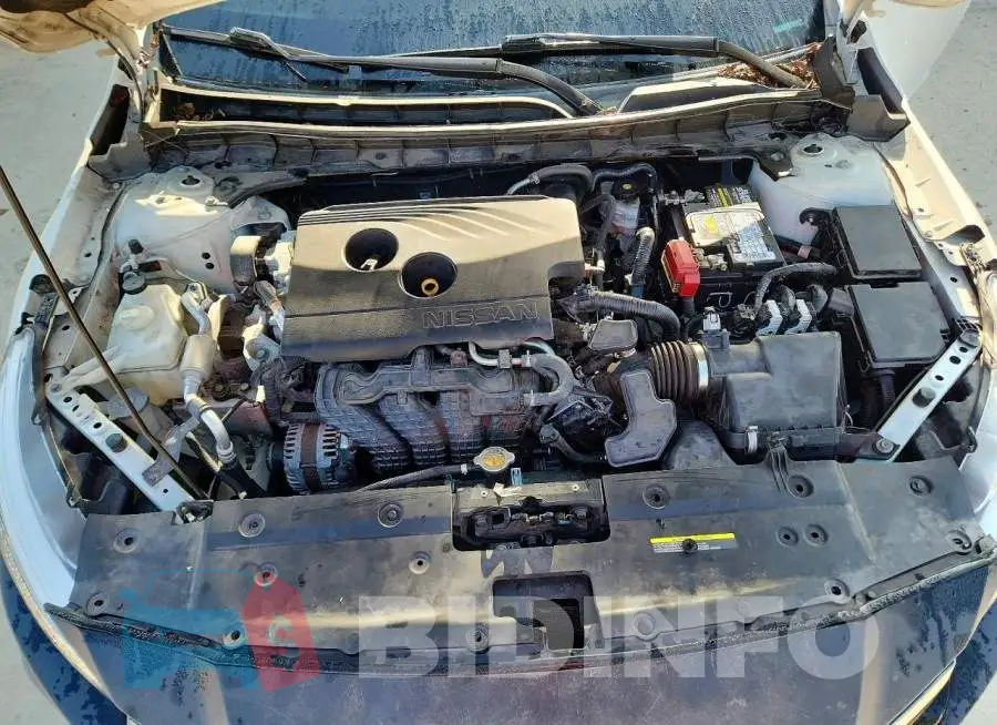 1N4BL4CV1KC162743 Photo# 11