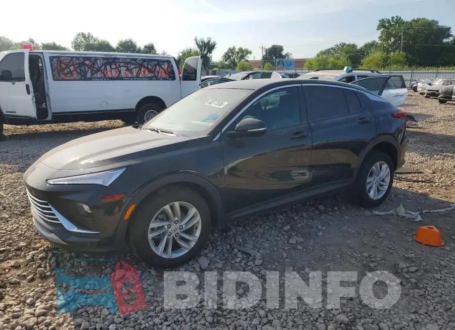 KL47LAEP1SB164716 Photo# 1