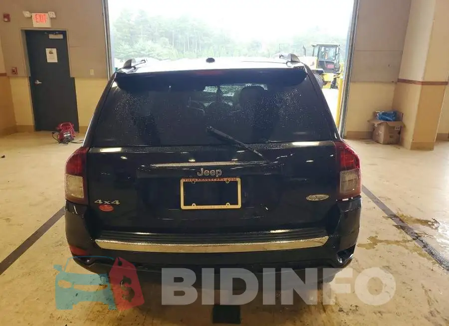 1C4NJDEB4HD177210 Photo# 6