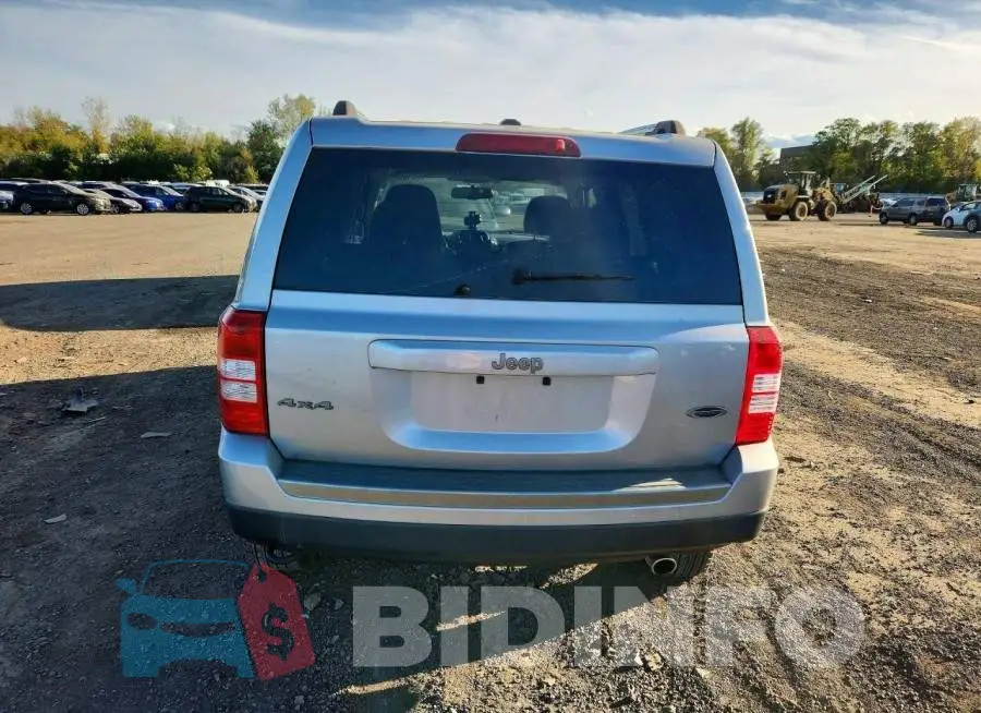 1C4NJRBB4HD208151 Photo# 6