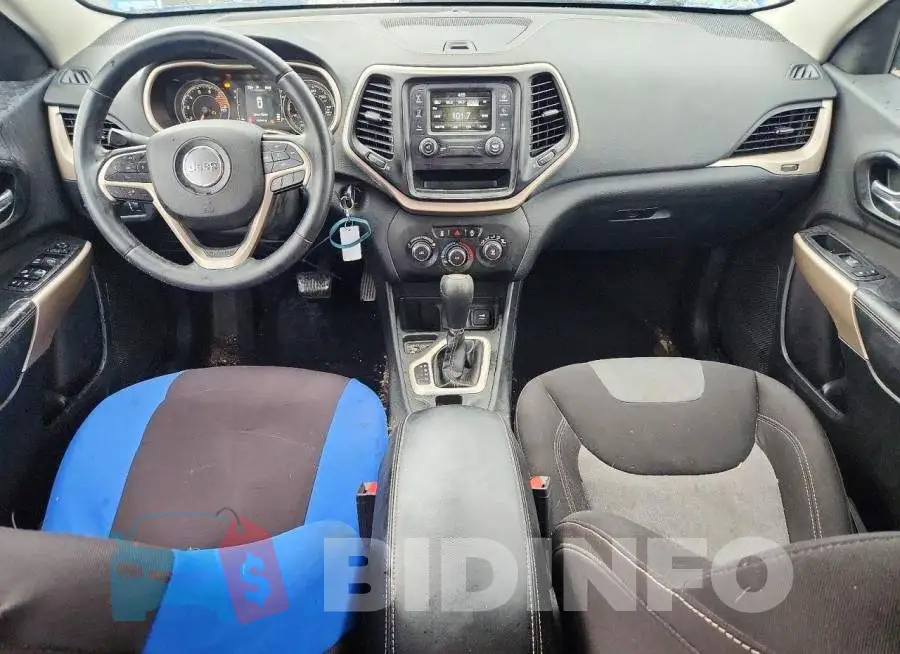 1C4PJLCX7JD621123 Photo# 8