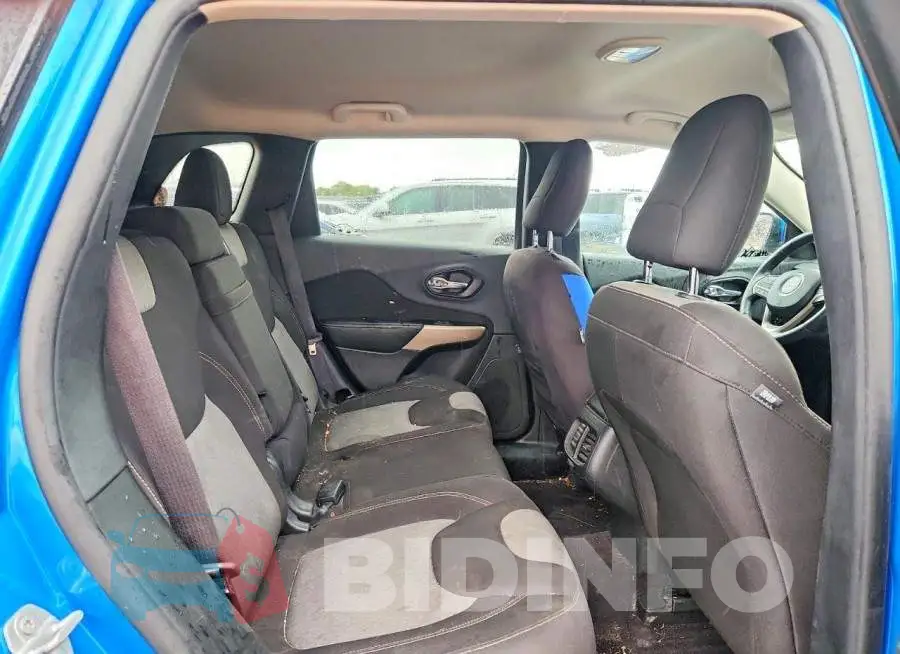 1C4PJLCX7JD621123 Photo# 11