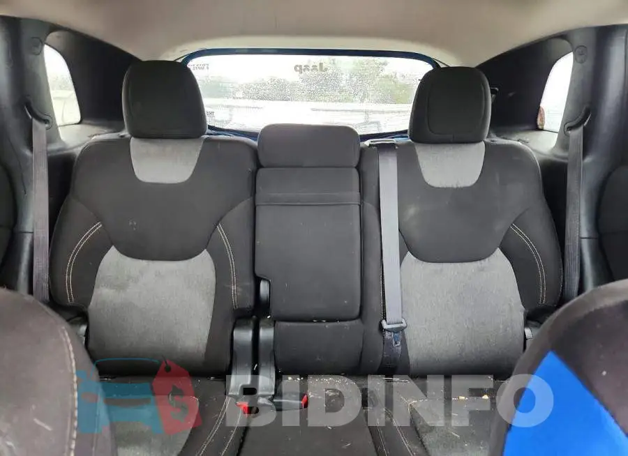1C4PJLCX7JD621123 Photo# 10